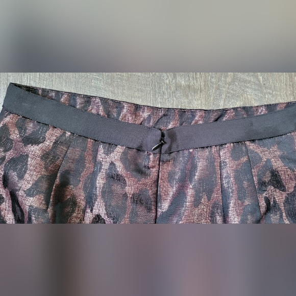 Ann Taylor Mini Skirt Women's 6 Bronze & Black Shimmer Leopard Print Lined - Picture 4 of 10